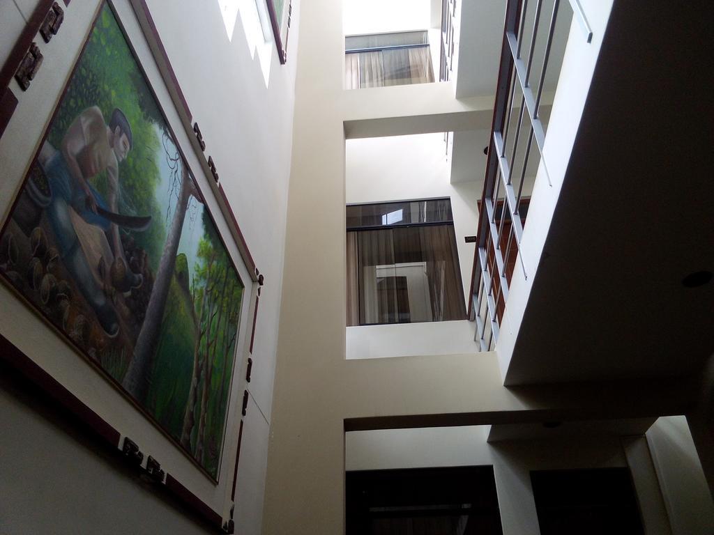 Boton De Oro Hotel Tambopata Esterno foto